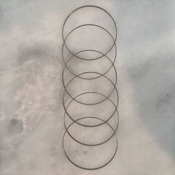 Lot Of 6 Zara Textured And Solid Bangle Bracelet Set Silver-tone OS - Picture 4 of 4